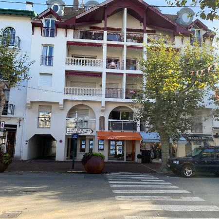 Studio 50 M De La Plage Et Thalasso, Terrasse, Parking Prive Saint-Jean-de-Luz Exterior foto